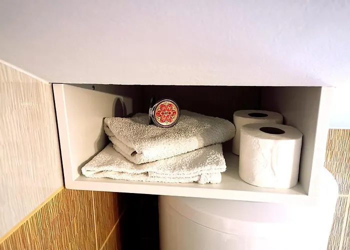 Tena Apartament