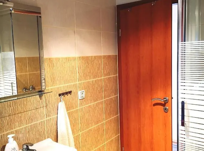 Tena Apartament